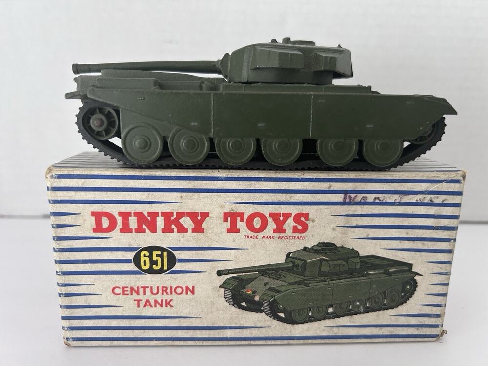 Dinky Toys Original #651 CENTURION TANK with original Box (UK)
